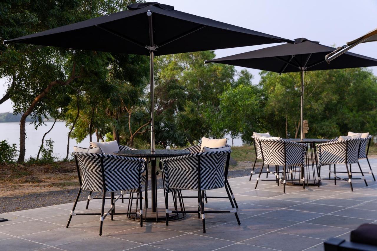 The Alampara Resort - Luxury Boutique Glamping & Water Sports Cheyūr Buitenkant foto