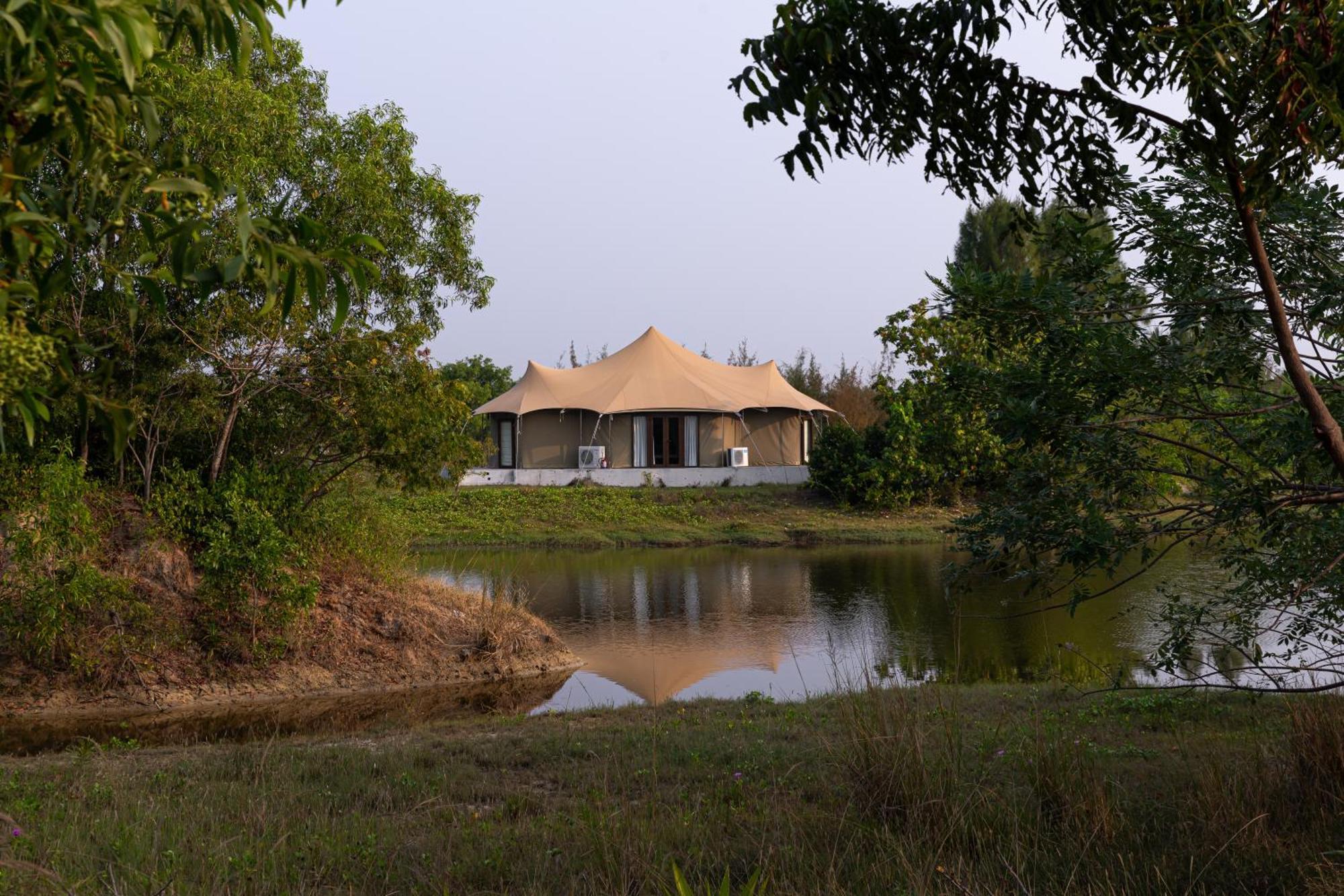 The Alampara Resort - Luxury Boutique Glamping & Water Sports Cheyūr Buitenkant foto